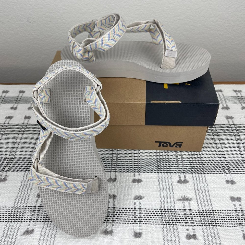 NEW Teva Midform Universal Women's Sandals Retro Geometric Birch 9